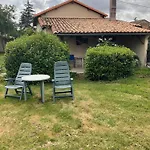 Holiday home Bienvenue Chez Nous Maire-l'Evescault