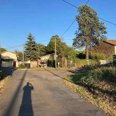 Bienvenue Chez Nous *