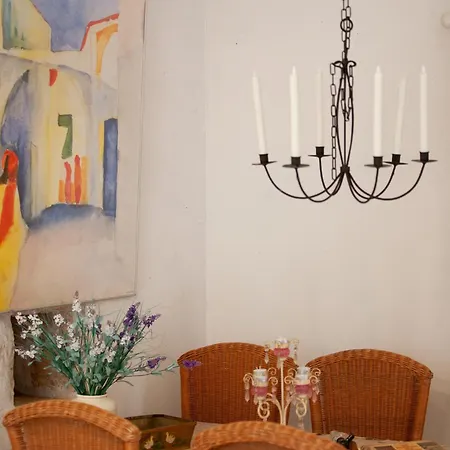 Bienvenue Chez Nous *